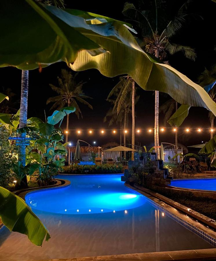 11Th Earth Farm And Resort Nabua Exterior photo